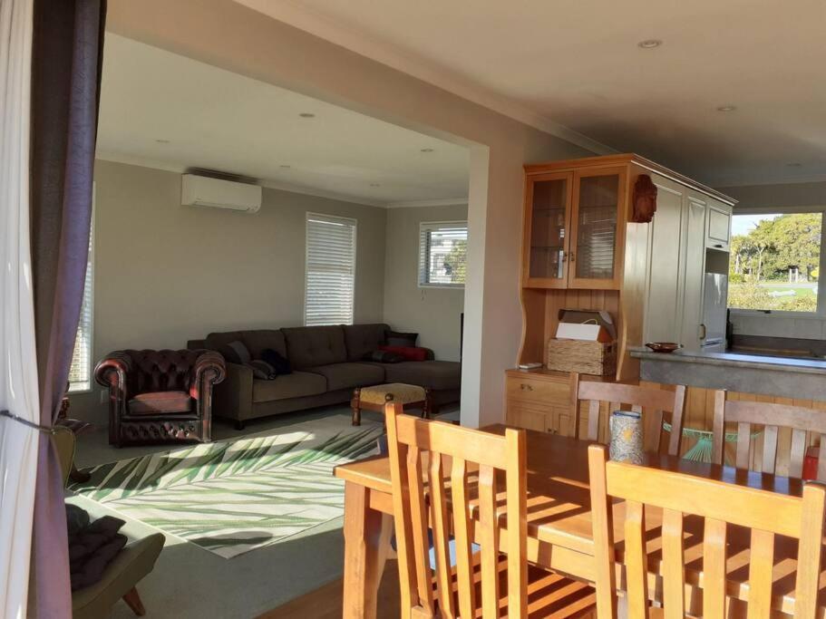 3 Bedroom Holiday Home In Prime Kaikoura Location! Exterior photo